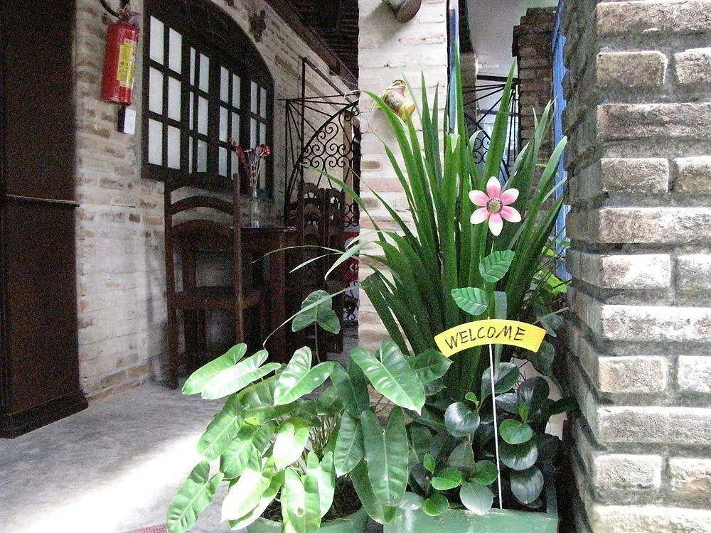 Pousada Joaozinho Caminhador Hostel Recife Brazil